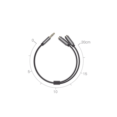 Divisor de Audio / 3.5mm Macho a 2x 3.5mm Hembra / 25 cm (0.82 pies) / TPE / Negro