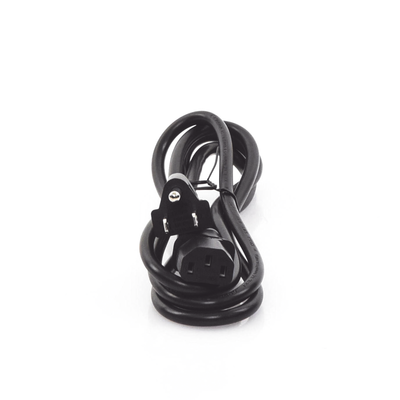 Cable de Alimentación Trifásico / 1.5 m (4.9 ft) / IEC 320C13 a NEMA 5-15P / 18 AWG / 120-240 Vca