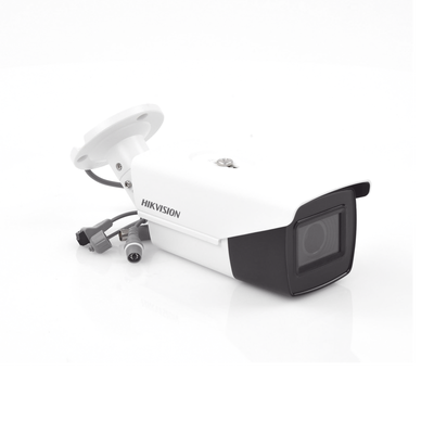 Cámara Bala TURBOHD / 8 Megapixel 4K / Lente Motorizado 2.7-13.5 mm / IR EXIR 80 m (262.5 ft) / IP67 / dWDR / Multiformato TVI-AHD-CVI-CVBS