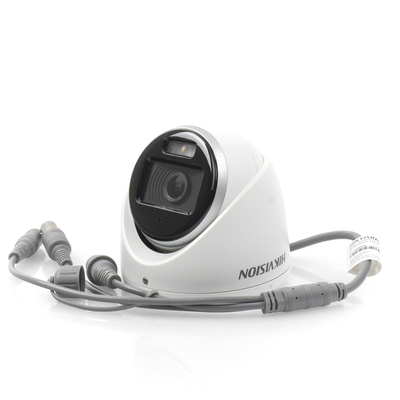 Cámara Turret TURBOHD / 3K 5 Megapixel / Color 24/7 / Luz Blanca 20 m (65.6 ft) / Micrófono Integrado / IP67 / 4 Tecnologías / dWDR