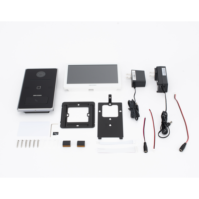 Kit de Videoportero IP / 2 Megapixel / IR 2.5 m (8.2 ft) / Pantalla Táctil 7" / Wi-Fi 2.4 GHz / Lector MiFARE / IP65