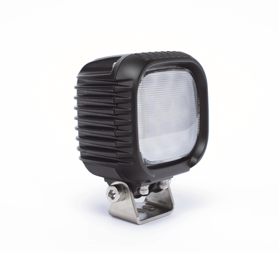 Luz de Trabajo LED / 7 W / 2875 Lúmenes / 12-24 VCD / IP67 / 80,000 h / 2.9" x 4.9"