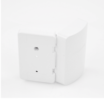 Protector PoE Gigabit / Protección Línea a Línea y Línea a Tierra / GDT 10 kA / IP54 / -40 a 55°C / Montaje en Pared