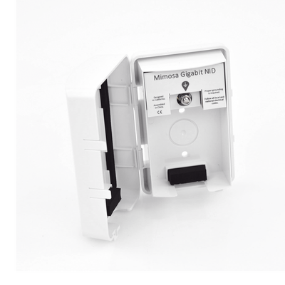 Protector PoE Gigabit / Protección Línea a Línea y Línea a Tierra / GDT 10 kA / IP54 / -40 a 55°C / Montaje en Pared
