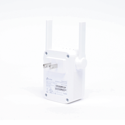 Extensor de Cobertura WiFi / Doble Banda 2.4 y 5 GHz / 750 Mbps / 2 Antenas Externas / Puerto Ethernet 10/100 Mbps / 2.56 x 2.56 x 2.56 pies