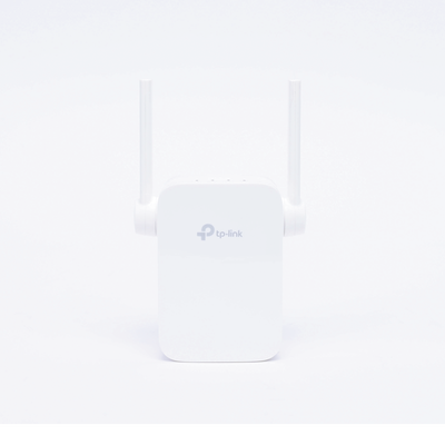 Extensor de Cobertura WiFi / Doble Banda 2.4 y 5 GHz / 750 Mbps / 2 Antenas Externas / Puerto Ethernet 10/100 Mbps / 2.56 x 2.56 x 2.56 pies