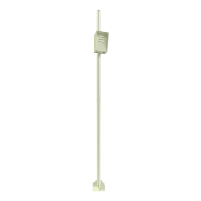 Montaje para piso / Tubo calibre 18 de 2" / Altura 2.5 m (8.2 ft) / Gabinete 156 x 249 x 121 mm
