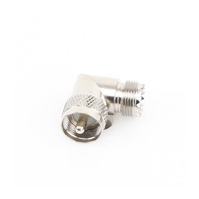 Adaptador RF en Ángulo Recto / UHF Macho PL-259 a UHF Hembra SO-239 / Cuerpo Bronce Niquelado / Aislante Delrin
