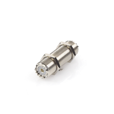 Adaptador Pasamuros / Doble UHF Hembra SO-239 / Montaje Chasis / Cuerpo Niquelado / Contacto Plateado