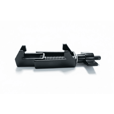 Abrazadera de Unión para Tarima / Acero / 15 x 5 cm (5.9 x 2.0 in) / 200 g / Unión entre Módulos / Compatible con Sistema YS4