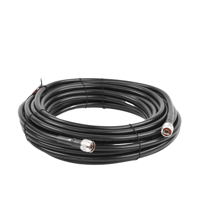 Kit PLUS de Amplificador de Señal Celular 5G / Penta Banda / Soporta 2G, 3G, 4G y 5G / Compatible con TELCEL, AT&T, MOVISTAR y OMV / Cobertura hasta 250 m2 / Incluye Antenas, Jumpers coaxiales y mástil.