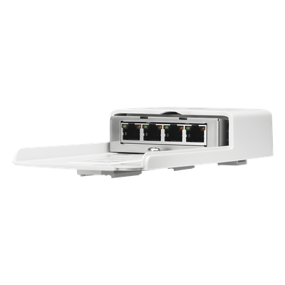 Switch PoE de Paso para Exterior / 4 Puertos Gigabit / 24V PoE / IP67 / -30°C a 70°C / 4 Gbps Throughput