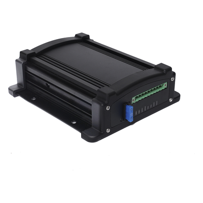 Sirena Vehicular / 100W / 115 dB / Controlador Unimando con Micrófono / 7 Tonos Americanos / Compatible Barras X67/X75