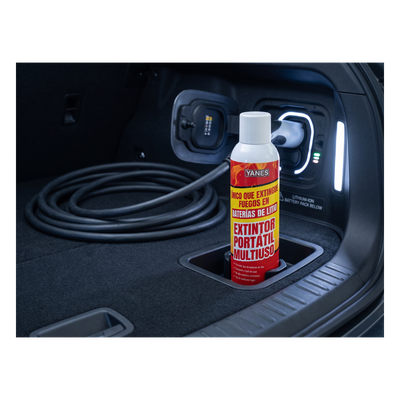 Extintor Aerosol Portátil / 250 ml / Descarga 35 s / Alcance 2 m (6.6 ft) / Clases A, K y Li / Sin Flúor ni PFAS