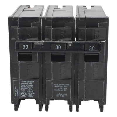 Interruptor Automático Enchufable / 3 Polos / 30 A / 240 V AC / 10 kA / UL 489