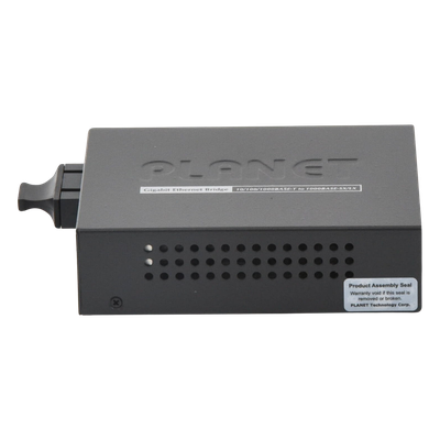 Convertidor de Medios / 1000 Mbps / Fibra Multimodo / 550 m (1804.5 ft) / Conector SC / LFP Configurable