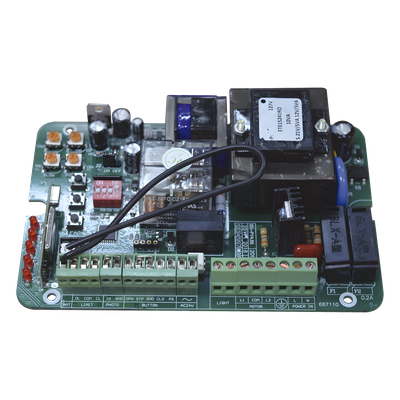 Tarjeta Controladora / 8 Canales Simultáneos / Procesador Integrado / Diseño Compacto / Control de Motor en Tiempo Real
