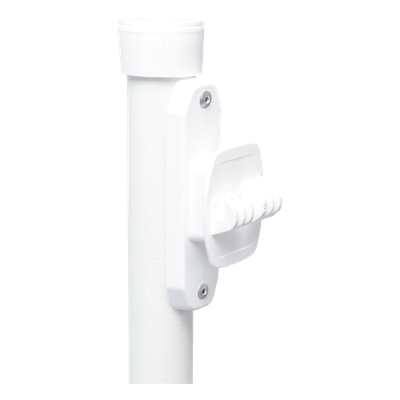 Poste para Cerca Electrificada / 6 Aisladores de Paso / Acero Galvanizado Cal. 18 / Altura 1.4 m (4.6 ft) / Diámetro 1" / Pintura Blanca Electroestática