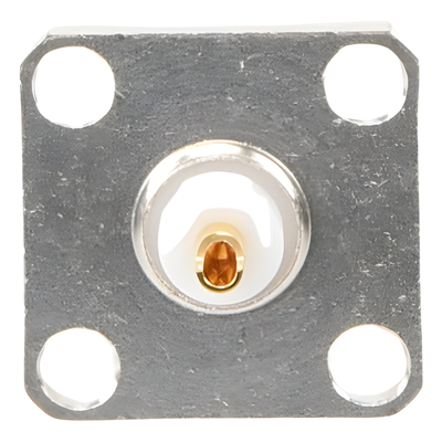 Conector BNC Hembra para Chasis / Montaje en Panel 17.53 mm / 4 Perforaciones 12.7 mm (0.5 in) / Impedancia 50 Ohm / Terminación por Soldadura