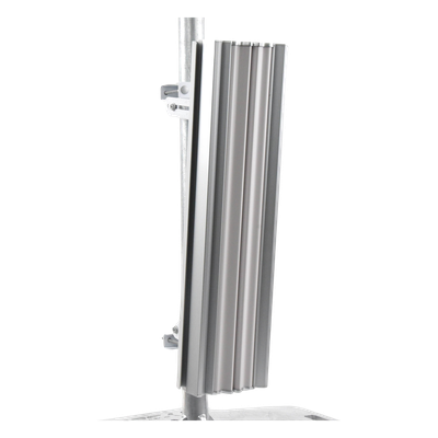 Antena Sectorial / 5 GHz / 22 dBi / Cobertura Horizontal 45° / 5.150 - 5.875 MHz / Montaje Universal