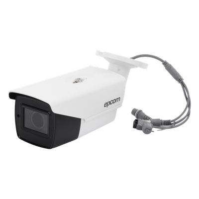 Cámara Bullet TURBOHD 4K / Lente Mot. 2.7 a 13.5 mm / IR EXIR 80 m / 262 ft / IP67 / 12 Vcc - 24 VCA / dWDR