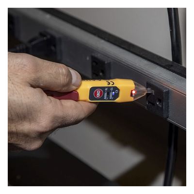 Detector de Voltaje sin Contacto / Rango Dual 12-1000 VCA / Indicadores Visuales y Audibles / CAT IV 1000 V / Apagado Automático / IP54