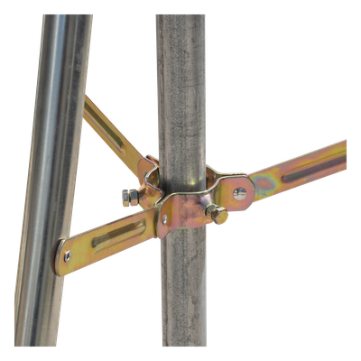 Kit de Montaje Trípode con Mástil / Acero Galvanizado / Altura Total 4.52 m (14.8 ft) / Capacidad 6 kg / Antenas Plato < 25 cm