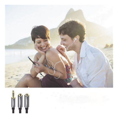 Divisor de Audio / 3.5mm Macho a 2x 3.5mm Hembra / 25 cm (0.82 pies) / TPE / Negro