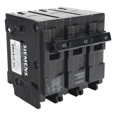 Interruptor Automático Enchufable / 3 Polos / 40 A / 10 kA / 240 V AC / Tipo QP