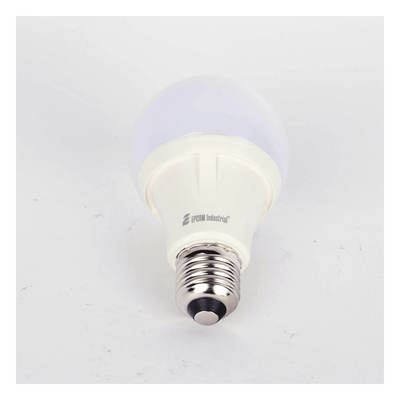 Foco LED Interior / 9 W / 900 lúmenes / 6000 K / Ángulo 220° / IP20 / Vida útil 30000 hrs