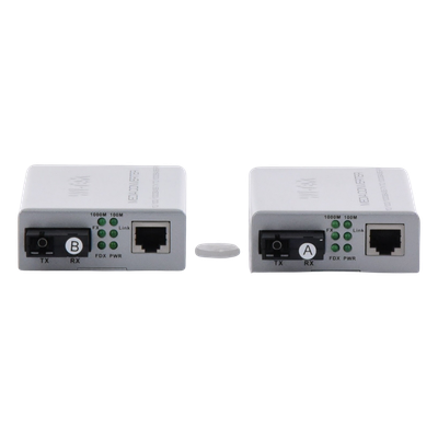 Convertidor de Medios / Alcance 20 km / 1 Puerto SC/UPC 1000 Mbps / 1 Puerto RJ45 1000 Mbps / Longitud de Onda Tx 1310nm Rx 1550nm / Par A y B