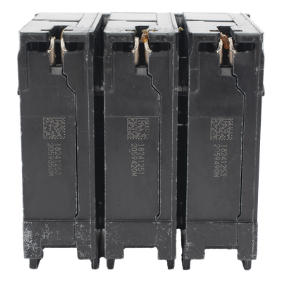 Interruptor Automático Enchufable / 3 Polos / 20 A / 240 V AC / 10 kA / UL 489