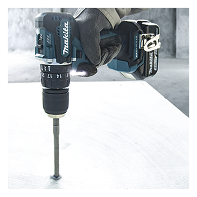 Taladro Rotomartillo Inalámbrico / 18V / 1,700 RPM / 40 N.m / Mandril 13 mm (1/2') / Motor Sin Escobillas / 2 Baterías 1.5 Ah