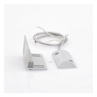 Contacto Magnético para Piso Uso Rudo / GAP 75 mm (3 in) / Cable Blindado 55 cm / 12 VCC / 0.5 A / Placa de Montaje en L