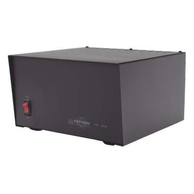 Fuente de Poder Lineal / 13.8 VCC / 16 A Continuos / 20 A Máximo / 115 VCA Entrada / 0.76 x 0.44 x 0.86 pies / 18.1 lbs