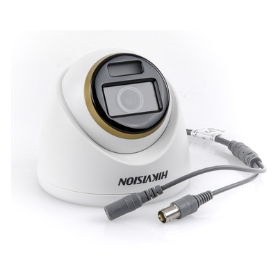 Turret TURBOHD 4K / Lente 2.8 mm / Color 24/7 / Luz Blanca 40 m / 131 ft / IP67 / WDR 130 dB