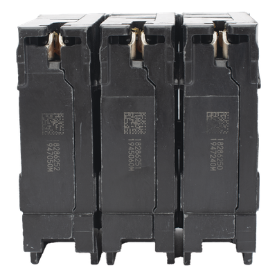Interruptor Automático Enchufable / 3 Polos / 100 A / 240 VCA / 10 kAIC / UL 489 / 3" x 2" x 3" (7.6 x 5.1 x 7.6 cm)