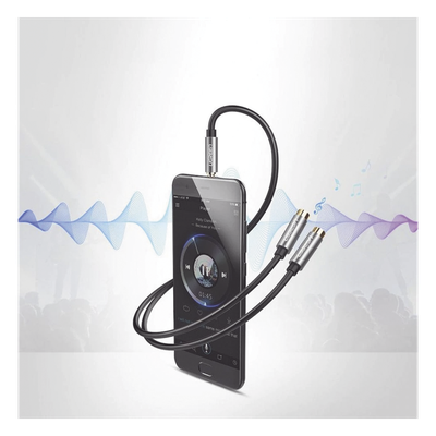Divisor de Audio / 3.5mm Macho a 2x 3.5mm Hembra / 25 cm (0.82 pies) / TPE / Negro