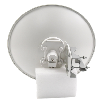 Módulo suscriptor inalámbrico / 5GHz / 600+ Mbps / 4910-5970 MHz / 25 dBi / Hasta 10 km (32.8 ft) / Baja latencia 2 ms / IP55