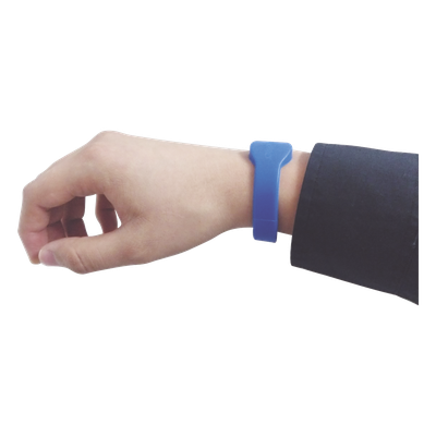 Brazalete de Proximidad / 125 kHz EM / 74 mm Diámetro / 2.43 pies / Wiegand 26 bits / Silicona Resistente al Agua / Azul