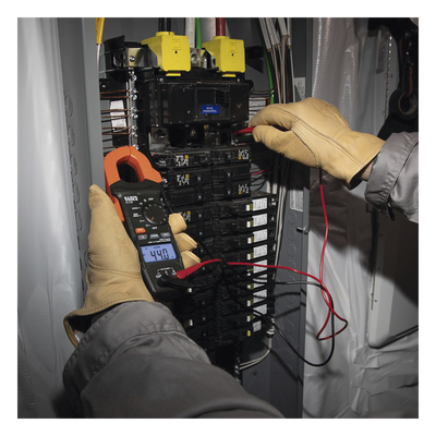 Amperímetro de Gancho / 400A CA / CAT III 600V / Probador de Fase / Divisor de Línea / Retroiluminado / 2 m (6.6 ft) de Protección ante Caídas
