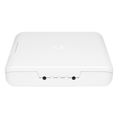 Gabinete Exterior para Switch / PoE 60W / Montaje en Poste / Gestión de Cables / IP Resistente a la Intemperie