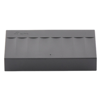 Switch de escritorio / 8 puertos Gigabit / 16 Gbps capacidad de conmutación / Fanless / 4.89W máximo