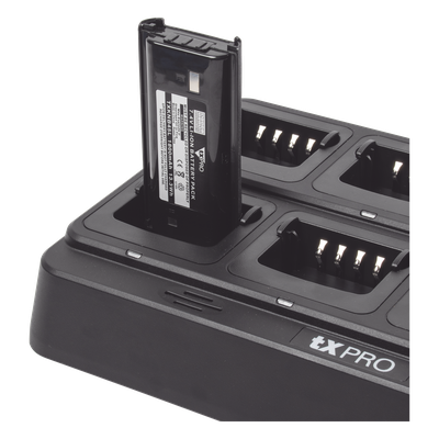 Cargador de Escritorio / 8 Cavidades / Dual Química Ni-MH y Li-Ion / 15 V 8 A / 100-240 VCA